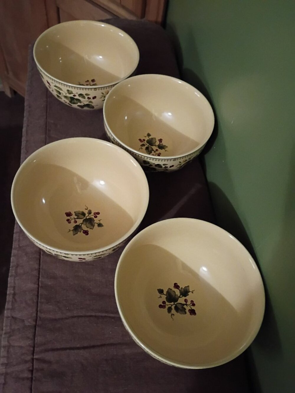 Set of $4  Waverly Replacement Bowls Floral Design